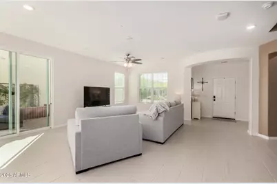 29380 N 122nd Glen, Peoria, AZ 85383 - Photo 7