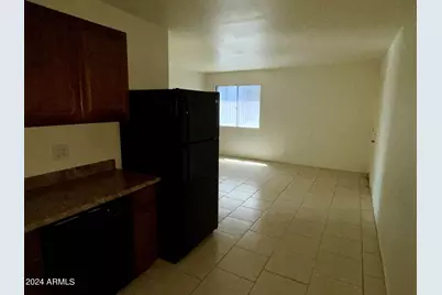 2417 W Campbell Avenue #303, Phoenix, AZ 85015 - Photo 11