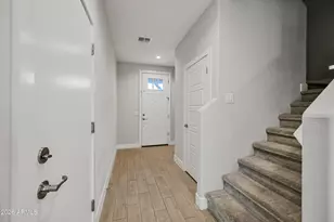 708 N 110th Dr, Avondale, AZ 85323 - Photo 11