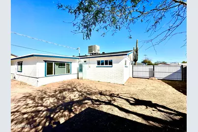 524 S Saguaro Drive, Apache Junction, AZ 85120 - Photo 3