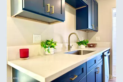 524 S Saguaro Drive, Apache Junction, AZ 85120 - Photo 5