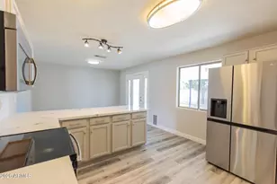 1305 W Romo Jones St, Tempe, AZ 85281 - Photo 9