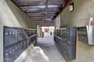 8500 E Indian School Rd, Scottsdale, AZ 85251 - Photo 31