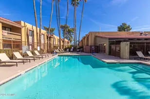 8500 E Indian School Rd, Scottsdale, AZ 85251 - Photo 21