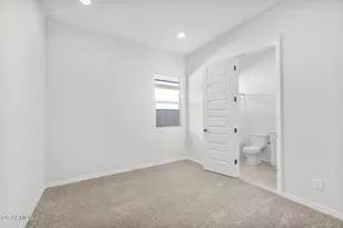 24987 N 170th Dr, Surprise, AZ 85387 - Photo 9