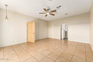 1732 E Gelding Dr, Phoenix, AZ 85022 - Photo 29