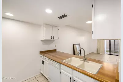 3030 N Hayden Road #Unit 13, Scottsdale, AZ 85251 - Photo 9