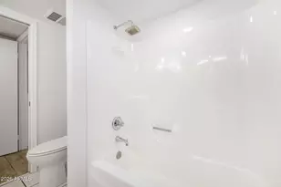 3030 N Hayden Rd, Scottsdale, AZ 85251 - Photo 17