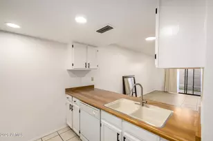 3030 N Hayden Rd, Scottsdale, AZ 85251 - Photo 9