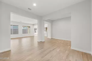 24806 N 169th Ave, Surprise, AZ 85387 - Photo 11