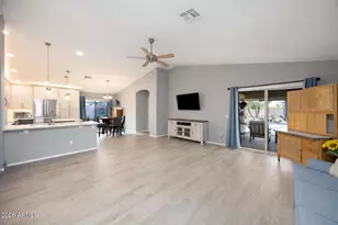 4110 S Dewdrop Ct, Gilbert, AZ 85297 - Photo 7