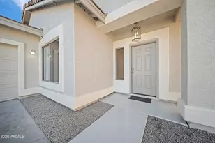 7945 W Chickasaw St, Phoenix, AZ 85043 - Photo 5