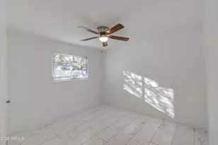 2048 W Claremont St, Phoenix, AZ 85015 - Photo 27