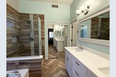 235 E Smoke Tree Road, Gilbert, AZ 85296 - Photo 15