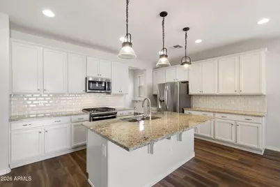 10066 W Cashman Drive, Peoria, AZ 85383 - Photo 3