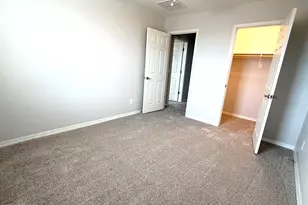 10066 W Cashman Dr, Peoria, AZ 85383 - Photo 25