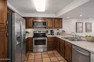 7401 N Scottsdale Rd, Paradise Valley, AZ 85253 - Photo 5