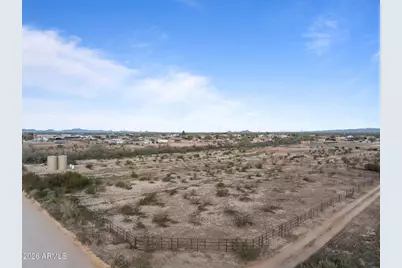 Xx1 N 211th Avenue #-, Wittmann, AZ 85361 - Photo 9
