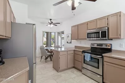 4257 E Rosemonte Drive, Phoenix, AZ 85050 - Photo 19