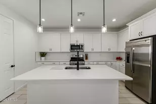 2667 N 195th Dr, Buckeye, AZ 85396 - Photo 13