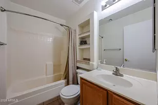 13709 W Ocotillo Ln, Surprise, AZ 85374 - Photo 17