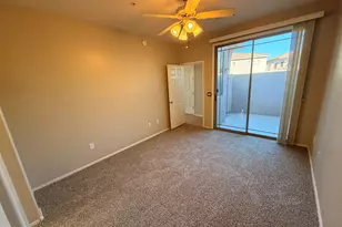 42424 N Gavilan Peak Pkwy, Anthem, AZ 85086 - Photo 9