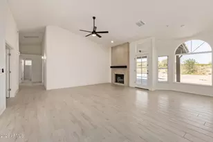 9384 E Palm Tree Dr, Scottsdale, AZ 85255 - Photo 11