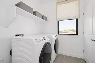 8031 W Royal Palm Rd, Peoria, AZ 85345 - Photo 31