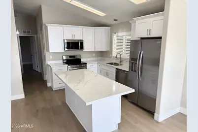 848 E Clubhouse Lane, San Tan Valley, AZ 85140 - Photo 5