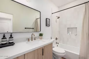 3929 E Carter Dr, Phoenix, AZ 85042 - Photo 25