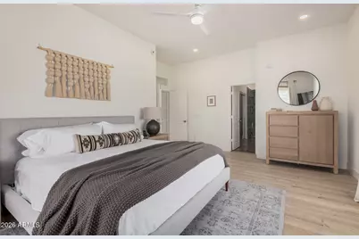 3929 E Carter Drive, Phoenix, AZ 85042 - Photo 17