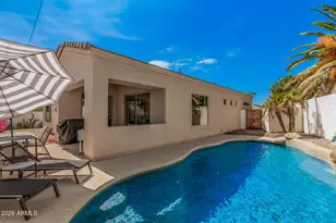 3929 E Carter Dr, Phoenix, AZ 85042 - Photo 31