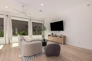 3929 E Carter Dr, Phoenix, AZ 85042 - Photo 7