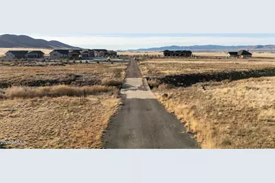 11144 N Rowdy Bunch Pass Pass #14, Prescott Valley, AZ 86315 - Photo 33