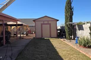 8146 W Pineveta Dr, Arizona City, AZ 85123 - Photo 9