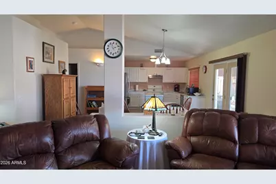 8146 W Pineveta Drive, Arizona City, AZ 85123 - Photo 25