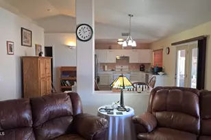 8146 W Pineveta Dr, Arizona City, AZ 85123 - Photo 3