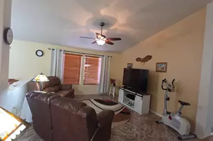 8146 W Pineveta Dr, Arizona City, AZ 85123 - Photo 27