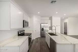 10062 S Lillian Dr, Apache Junction, AZ 85120 - Photo 17