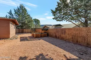 10 Broken Lance Cir, Sedona, AZ 86351 - Photo 29