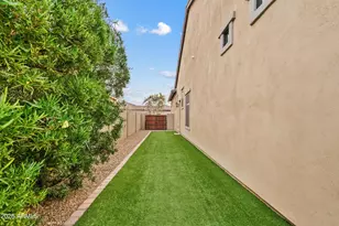 7002 S Portland Ave, Gilbert, AZ 85298 - Photo 29