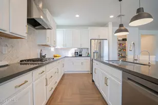 5033 N 81st Ave, Glendale, AZ 85303 - Photo 11