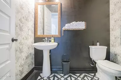 5033 N 81st Avenue, Glendale, AZ 85303 - Photo 31