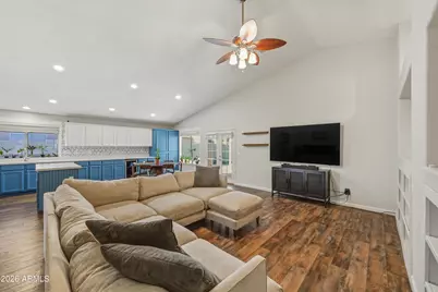 824 W Cooley Drive, Gilbert, AZ 85233 - Photo 3