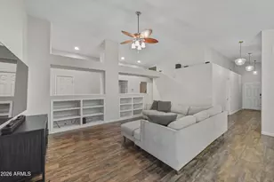 824 W Cooley Dr, Gilbert, AZ 85233 - Photo 5