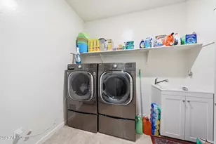 18820 W Shangri La Rd, Surprise, AZ 85388 - Photo 9