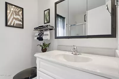 10037 W Mountain View Road, Sun City, AZ 85351 - Photo 29