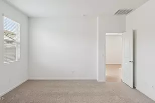 16170 N Catanzaro Dr, Maricopa, AZ 85138 - Photo 9