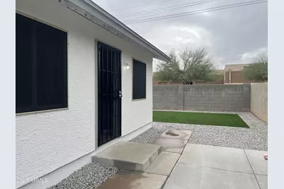2912 E Roeser Road #3, Phoenix, AZ 85040 - Photo 3