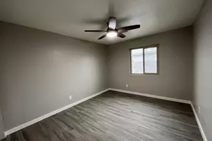 2912 E Roeser Rd, Phoenix, AZ 85040 - Photo 15